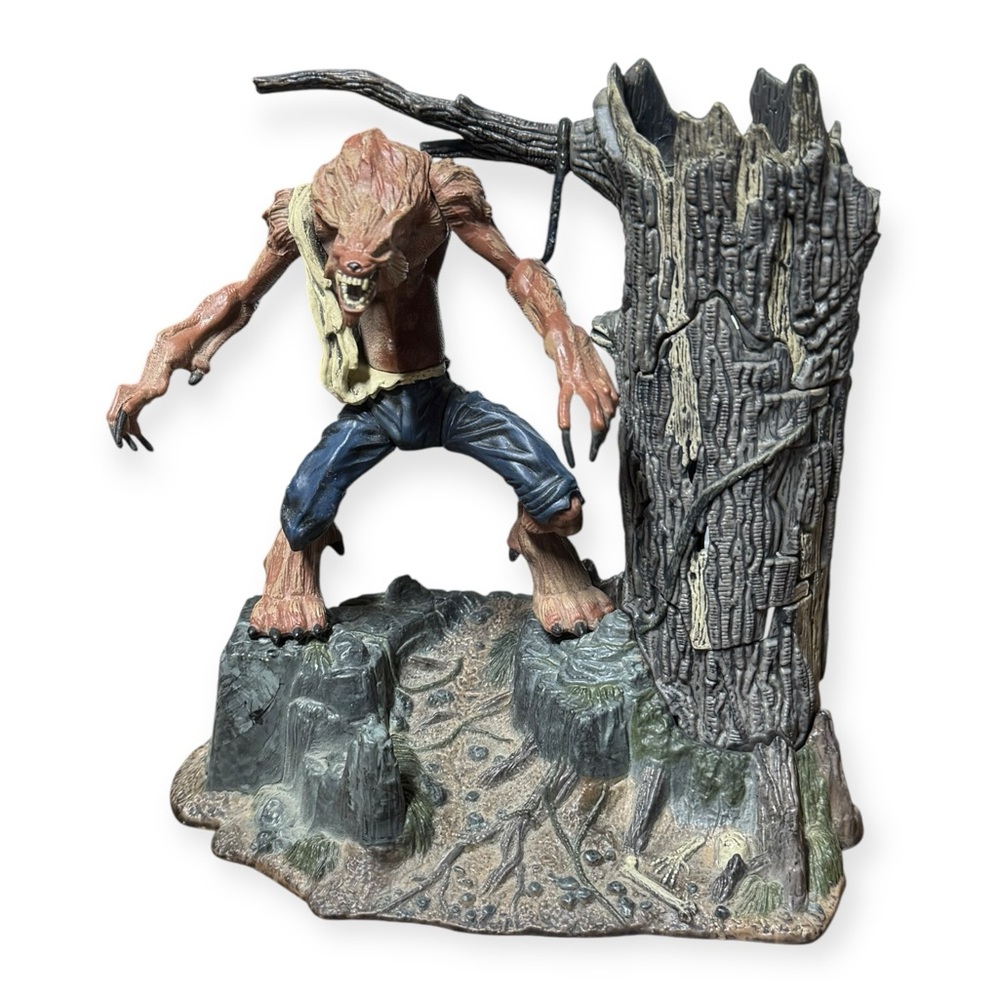 McFarlane's Monsters Series Werewolf Playset